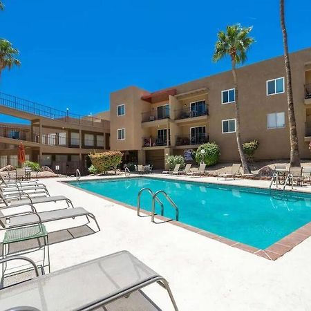 Pool King Lake Suite-Walk To Dt & Lake! Lake Havasu City Bagian luar foto