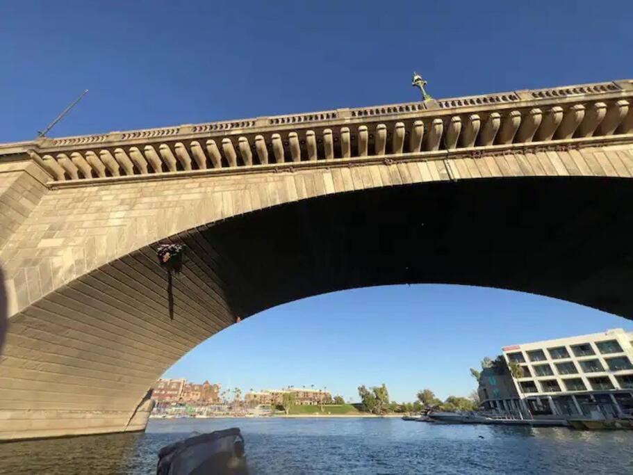 Pool King Lake Suite-Walk To Dt & Lake! Lake Havasu City Bagian luar foto